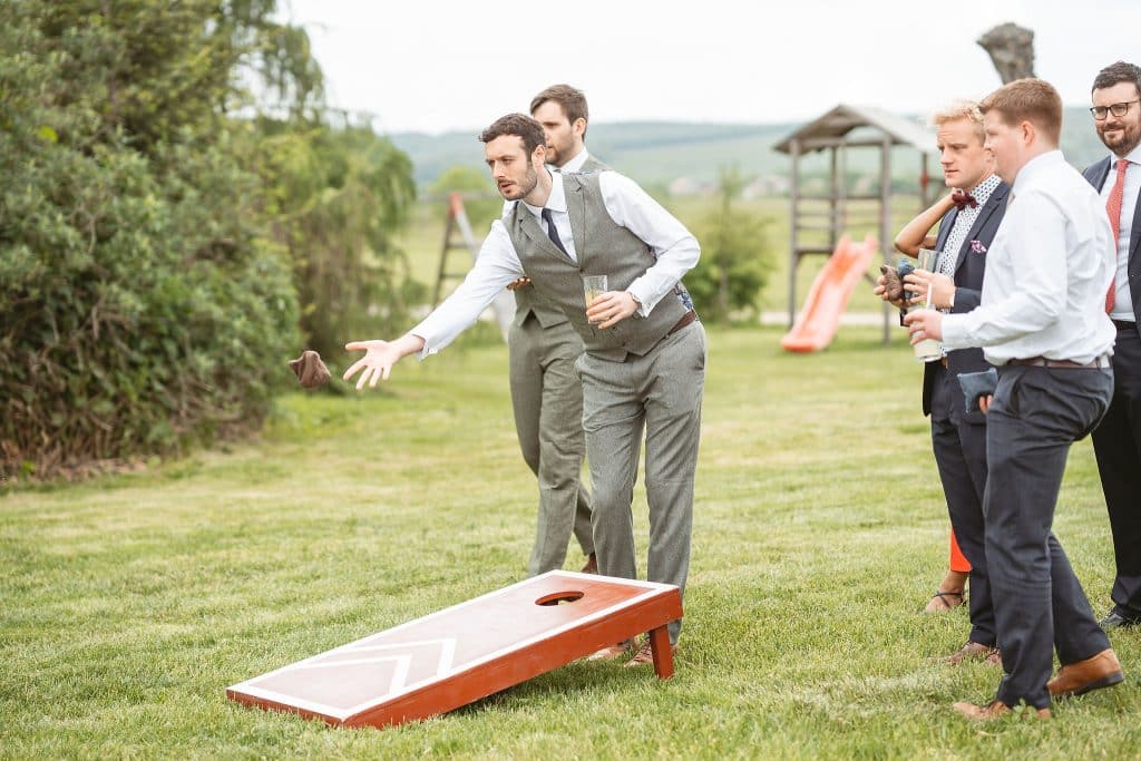 joc nunta corn hole